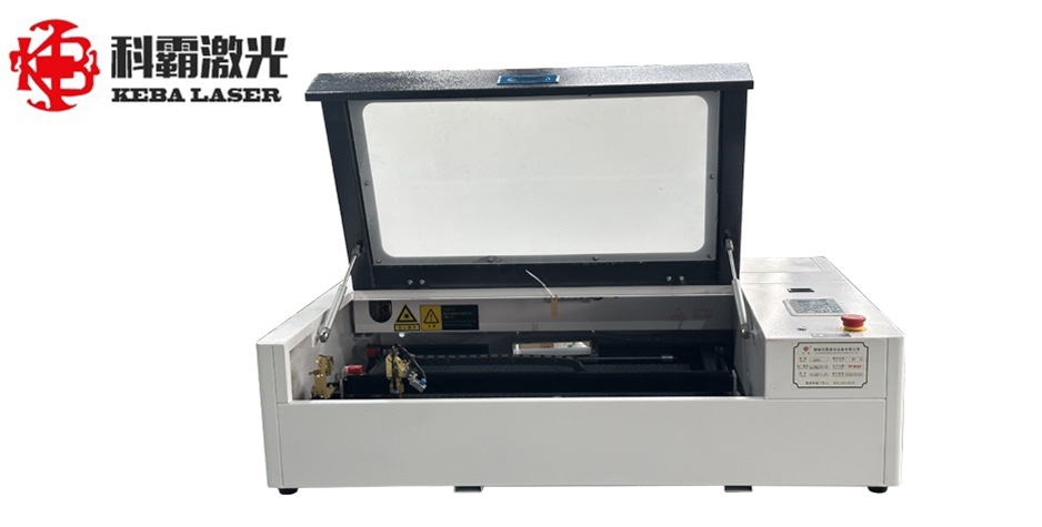 網(wǎng)紅玻璃錘子畫(huà)激光雕刻機(jī)